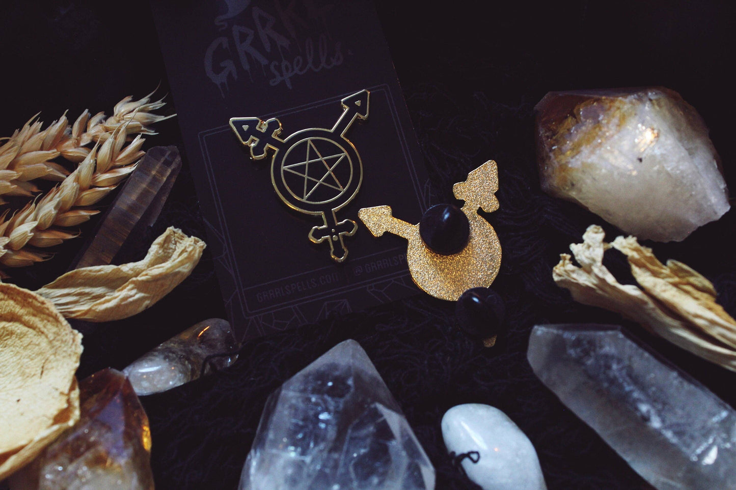 Trans Symbol Pentacle Pin: Gold