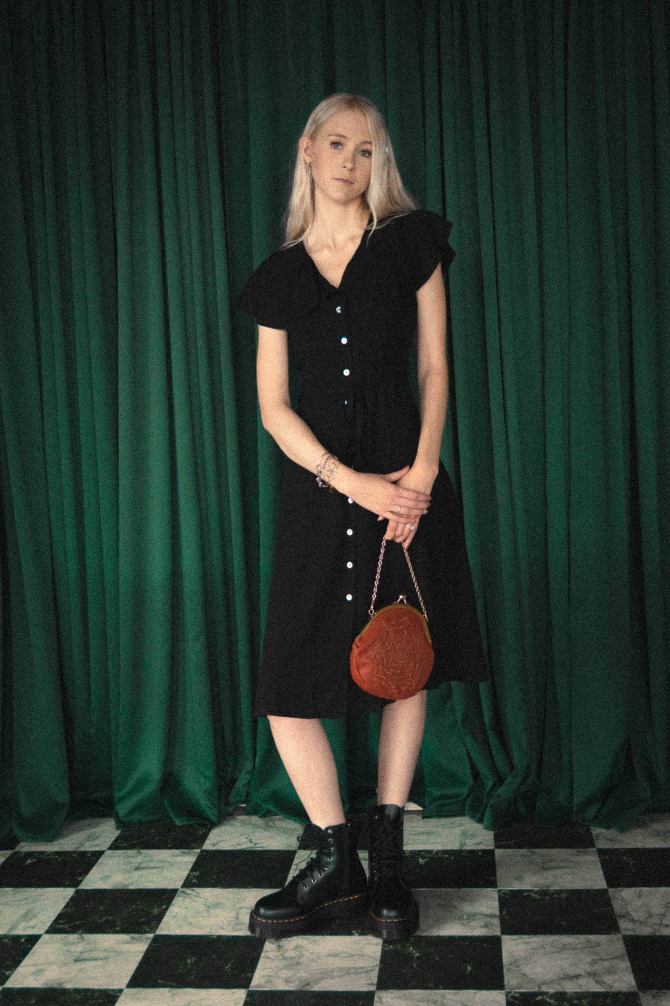 Celestria Vintage Style Midi Dress