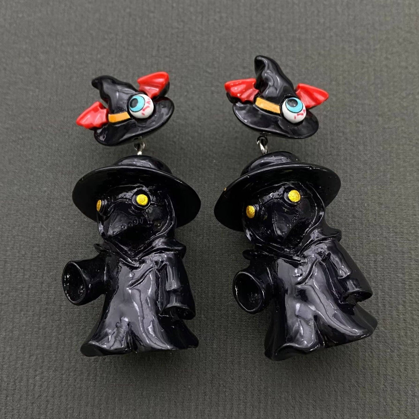 Halloween Resin Plague Doctor Dagnle Earrings