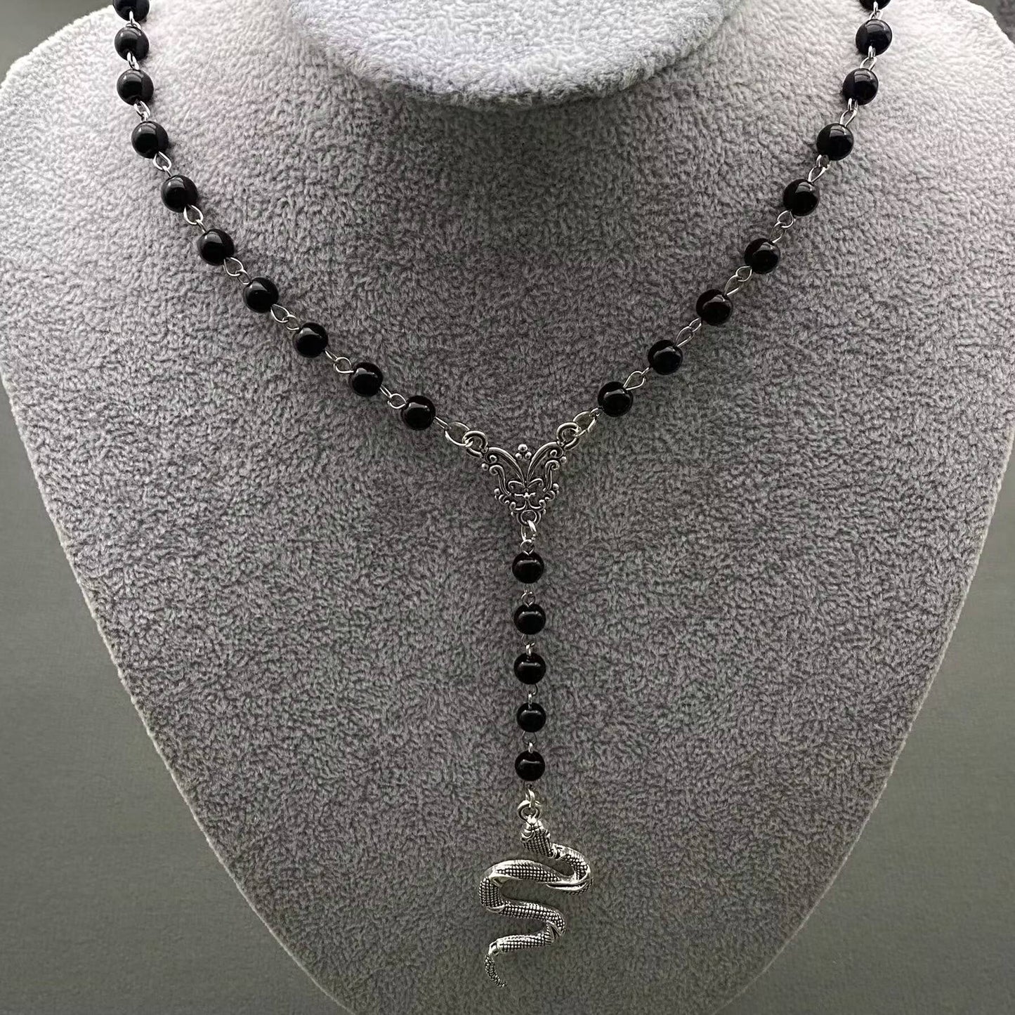 Snake Pendant Black Glass Beaded Y-shaped Necklace - GT