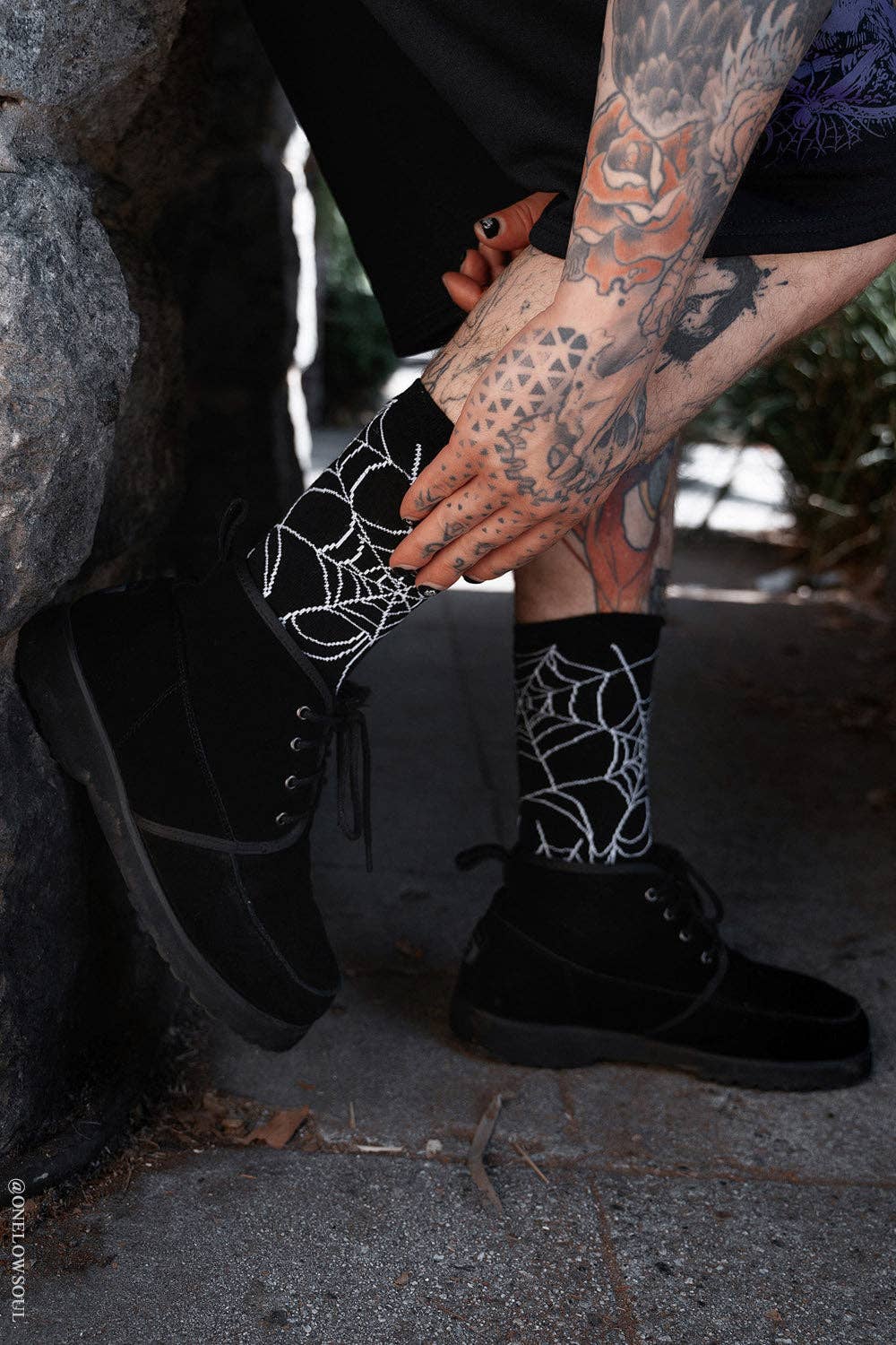 Nightweave Spiderweb Socks