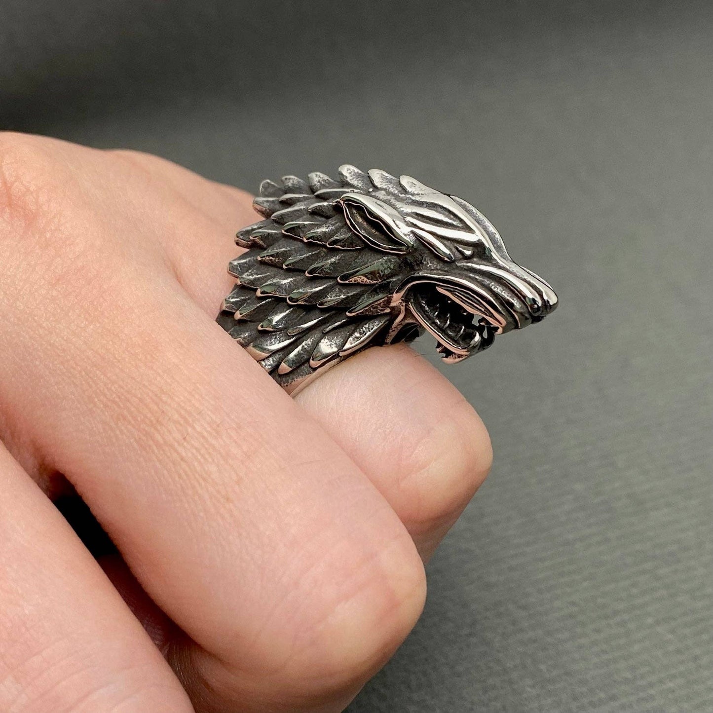 Men's Stainless Steel Wolf Head Ring - MJ/MR