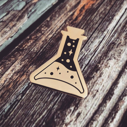 Erlenmeyer Flask - Science - Enamel Pin